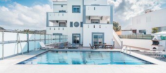 Country House 'Blue Pearl Apolakkia 1' with Shared Pool, Shared Terrace and Wi-Fi