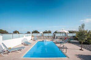 Pool - Country House 'Green Pearl' with Sea View, Private Pool and Wi-Fi (Rhodes)