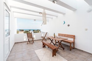 Outdoor dining - Country House 'Blue Pearl' with Private Pool, Private Terrace and Wi-Fi (Rhodes)