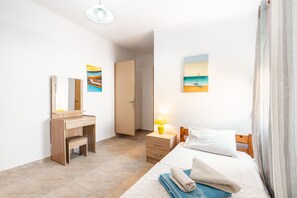 3 sovrum, strykjärn/strykbräda, gratis wi-fi och sängkläder