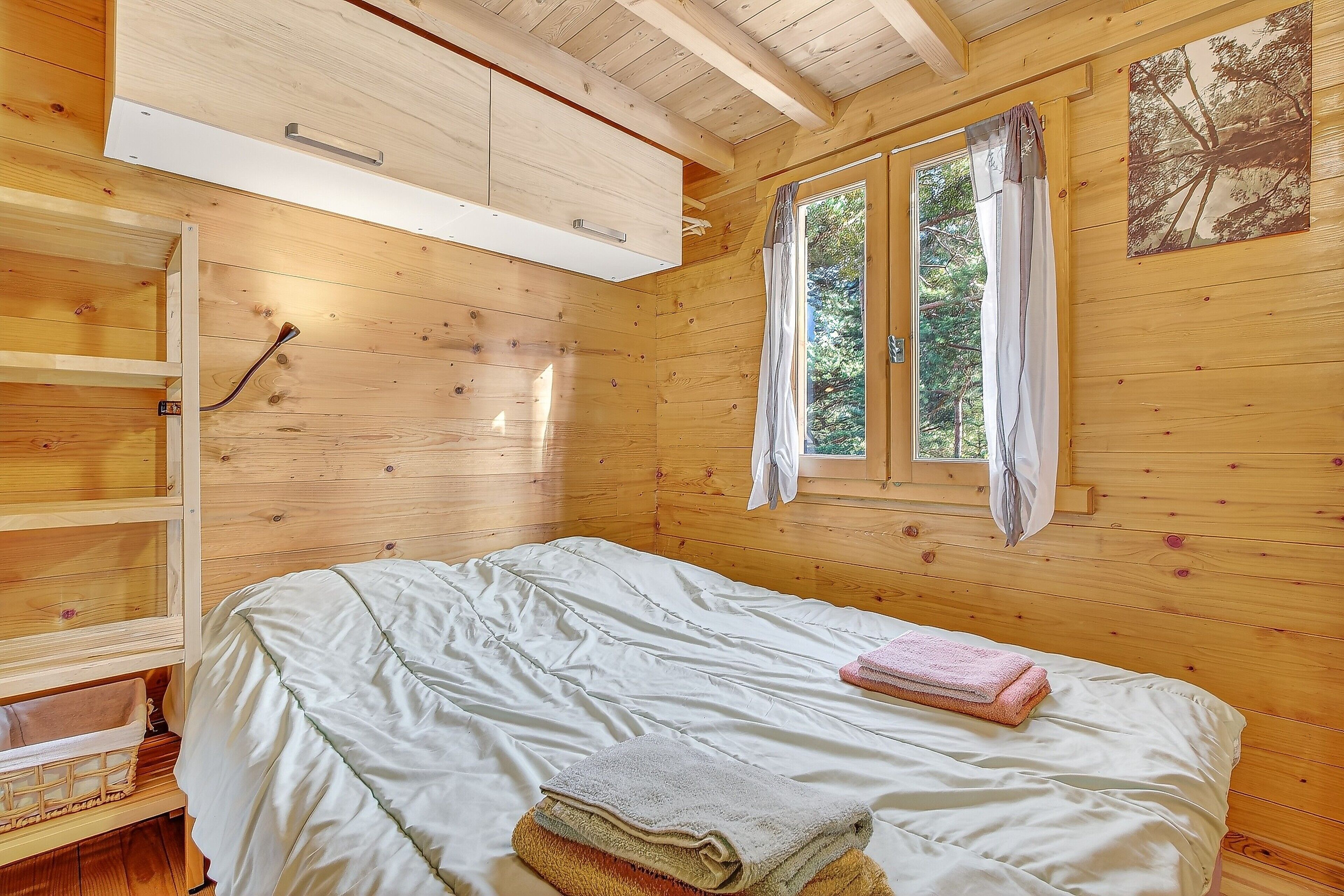 1 chambre, fer et planche à repasser, Wi-Fi, draps fournis