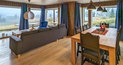 Belle maison de 4 chambres Ă .