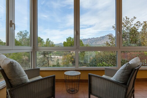 Holiday Home 'Collbato Resort' with Mountain View, Wi-Fi and Air Conditioning