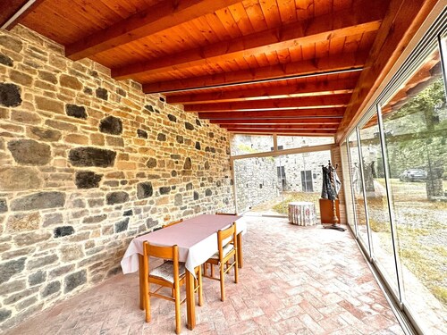 Maison de vacances "La Casa della Nonna" avec vue sur les montagnes, terrasse privée et Wi-Fi