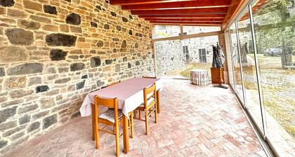 Maison de vacances "La Casa della Nonna" avec vue sur les montagnes, terrasse privée et Wi-Fi