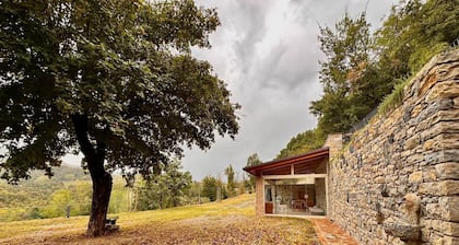 Ferienhaus "La Casa della Nonna" mit Bergblick, privater Terrasse und WLAN