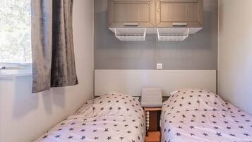 2 bedrooms, free WiFi