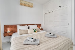3 quartos, Wi-Fi de cortesia, roupa de cama
