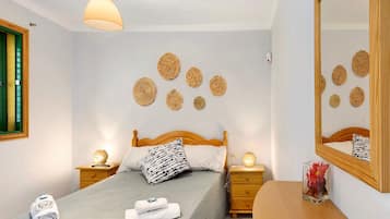 2 bedrooms, free WiFi, bed sheets