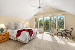 5 bedrooms, desk, iron/ironing board, travel cot - Monthly Stays Available! Pool/WalkToBeach/1MileToSaltyDog/LagoonSetting/Relaxing (Hilton Head Island)
