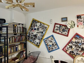 Library - enjoy youth hotel (Wuhan)