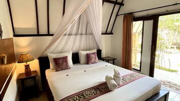 Superior Bungalow | Free WiFi, bed sheets