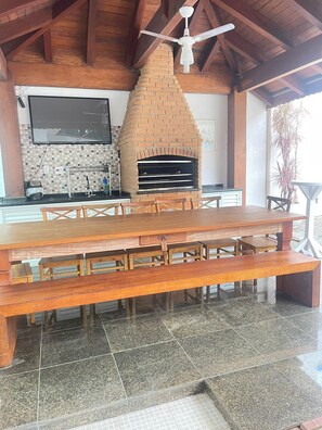 BBQ/picnic area - Bene Beach - Guarujá (Guarujá)