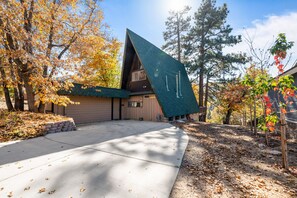 Exterior - A Ski View (Big Bear Lake)