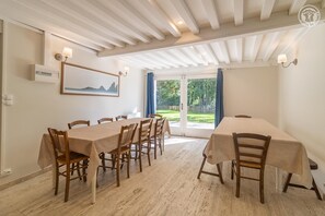 Dining - LA Maison DU LAC - Chindrieux (CHINDRIEUX)