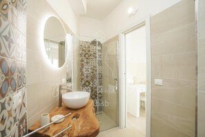 Kamar, 1 kamar tidur, balkon | Kamar mandi
