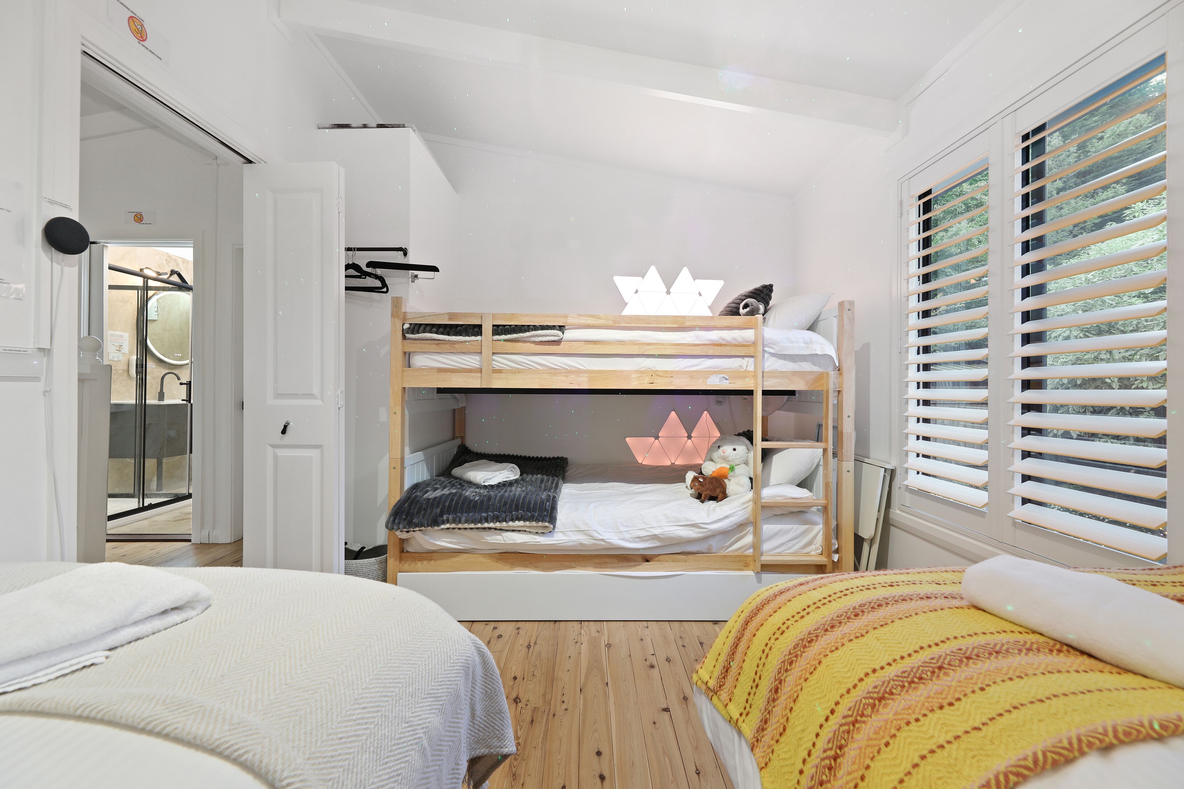 3 bedrooms, iron/ironing board, travel crib, free WiFi