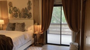 3 bedrooms, desk, iron/ironing board, WiFi