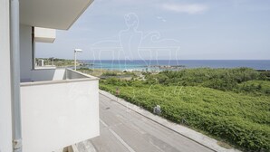 Habitación, 1 habitación, balcón, vistas a la ciudad | Jardines del alojamiento