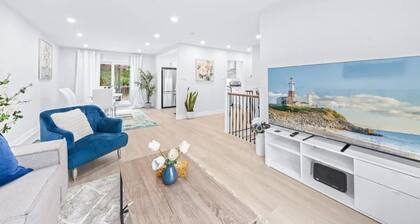 Charming 3-Bed House with HotTub