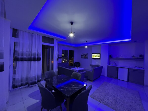 Deluxe Apartment | Living area | LCD TV