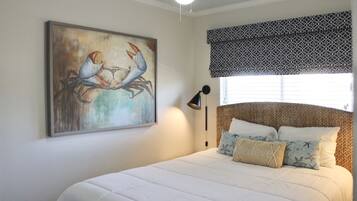 1 slaapkamer, een strijkplank/strijkijzer, wifi, beddengoed