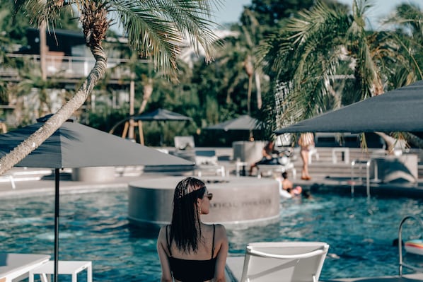 2 piscinas al aire libre