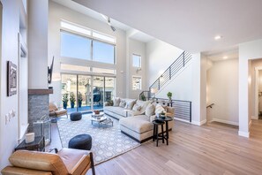 Smart-tv, pejs, videospil