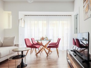 TV - Pure Seville elegance and comfort (Sevilla)