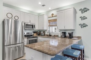 Fridge, microwave, oven, stovetop - Golf Cart and 4 Bikes! Walk and Bike to the Beach or Gulf Place! Access 2 Pools! (Santa Rosa Beach)