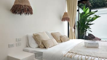 2 Schlafzimmer, Zimmersafe, individuell dekoriert, Schreibtisch