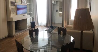 Studio à Beaubourg, Paris