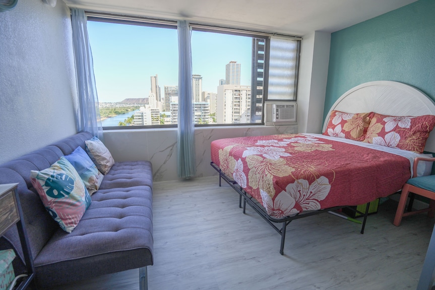 Diamond Ocean And Canal View Affordable Great Value - Honolulu, HI