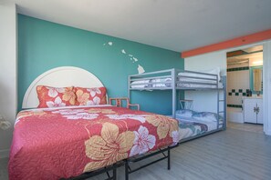 WiFi, bed sheets