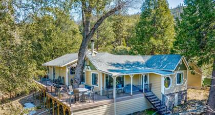 Cedar Ridge/Hot Tub/BBQ/Sleeps 8
