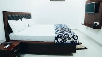 Deluxe Room | 1 bedroom, free WiFi