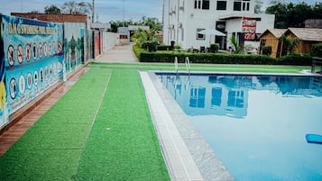 Ngoại thất