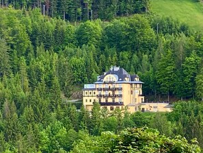 Front of property - Kurhotel Renona Rehabilitation (Semmering)