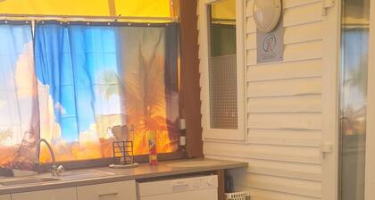 À 5 Minutes de la Plage Mobil Home 2 Chambres sur Camping 4 Étoiles