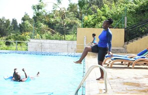 Piscine extérieure