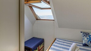 1 間睡房、書桌、Wi-Fi