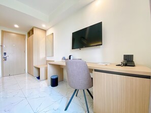 Chambre Double Standard, 1 grand lit, vue ville