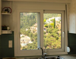 Vue depuis lâhĂ©bergement