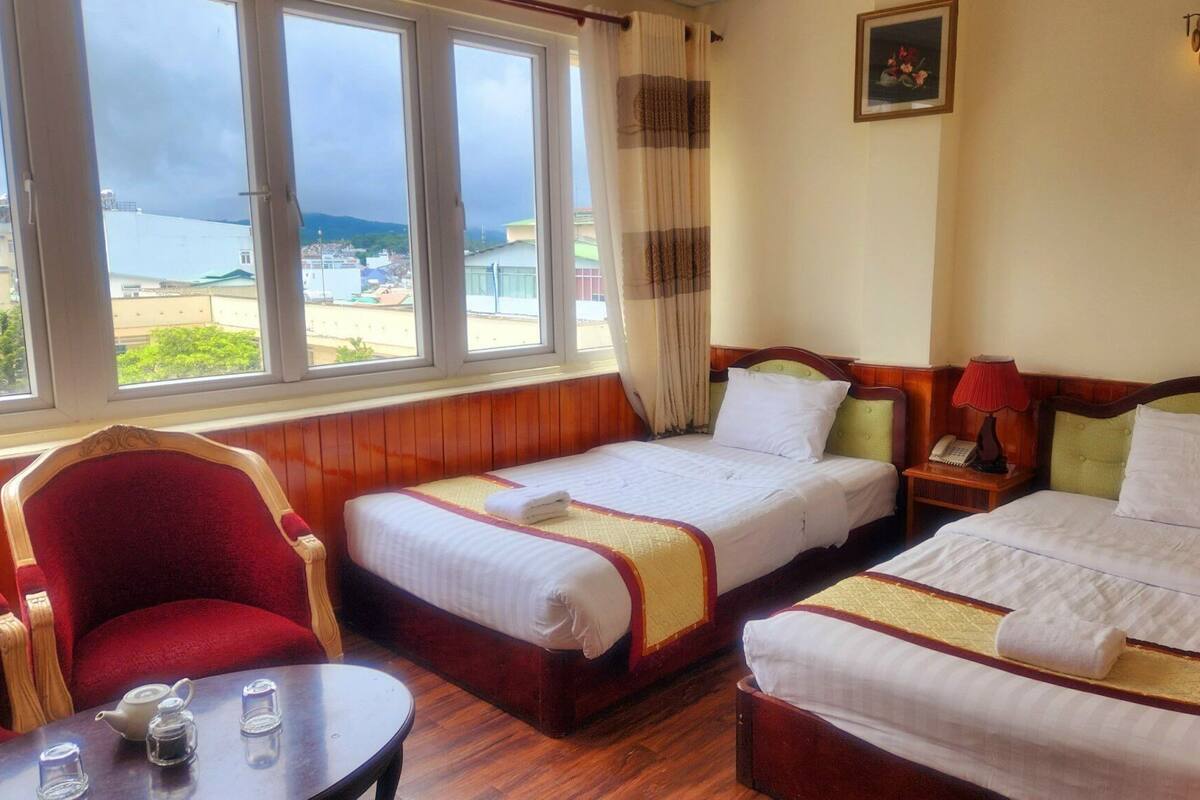 Standard Double Room Single Use | Individually decorated, individually furnished, free WiFi, bed sheets