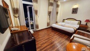 Deluxe Double Room | Individually decorated, individually furnished, free WiFi, bed sheets - ANH DAO HOTEL (Da Lat)