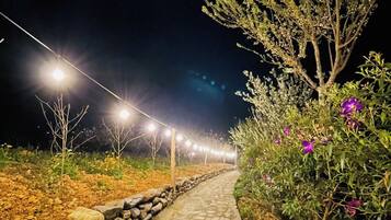 Mặt tiền nơi lưu trú