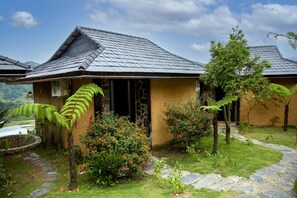 Bungalow, Mountain View | Terrace/patio - Black Ship Sapa (Sa Pa)