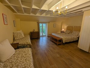 4 camere, Wi-Fi gratuito, lenzuola