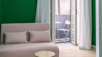 Habitación Deluxe con 1 cama matrimonial o 2 individuales | Ropa de cama hipoalergénica, camas con efecto memoria y minibar