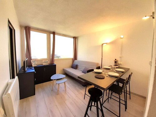 Cozy Studio for 4 in Piau Engaly with Ski Locker, TV & Kitchenette